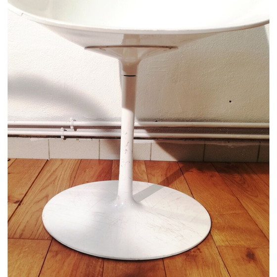 Image 1 of Chaise tulipe vintage en plastique