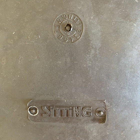 Image 1 of Ensemble de 4 chaises en plastique vintage de Sitting