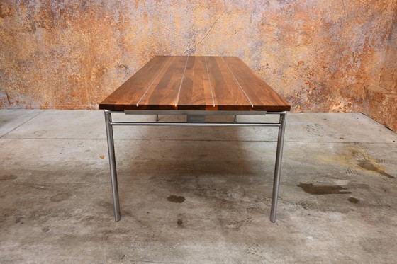 Image 1 of Table de salle à manger design en bois de Harvink