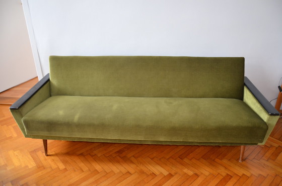 Image 1 of Canapé style milieu du siècle avec 1 fauteuil