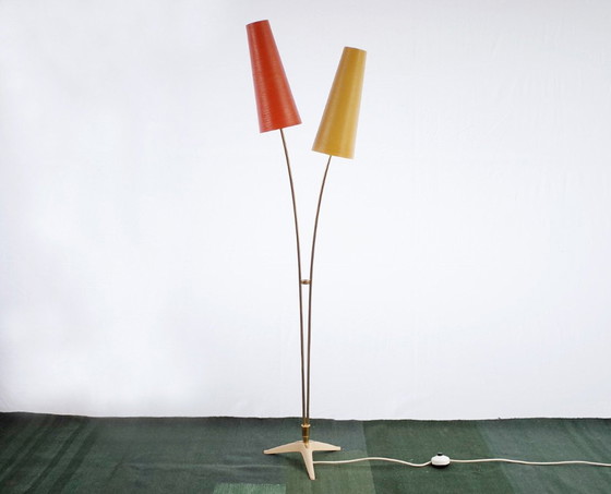 Image 1 of Lampadaire vintage en fibre de verre laiton