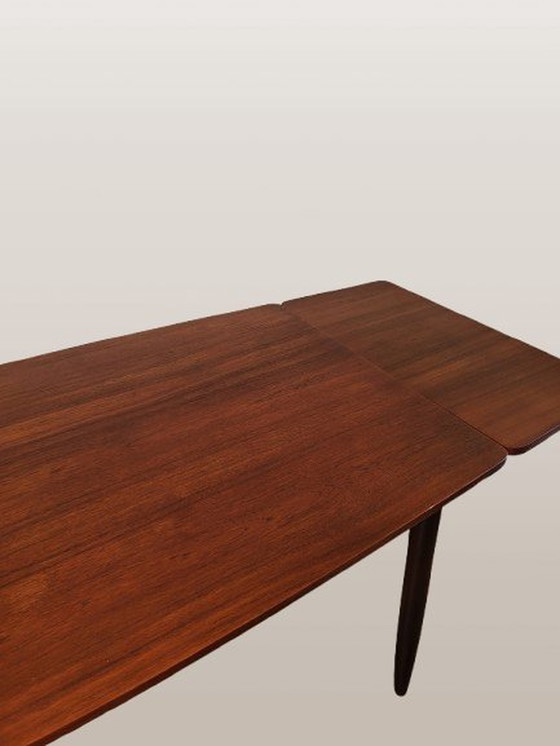 Image 1 of Table de salle à manger extensible design vintage Hulmefa Pekela