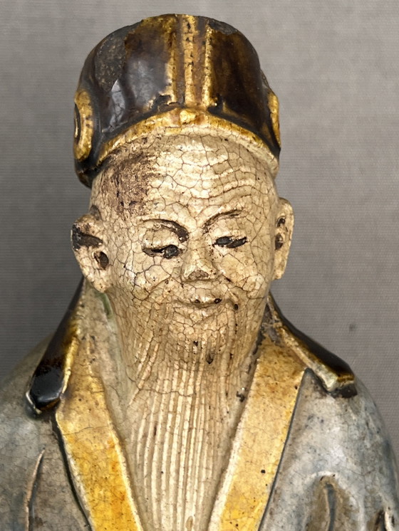 Image 1 of Immortel, Dignitaire Fahua en céramique émaillée de la dynastie Ming, signé. 17ème siècle, Dynastie Ming,