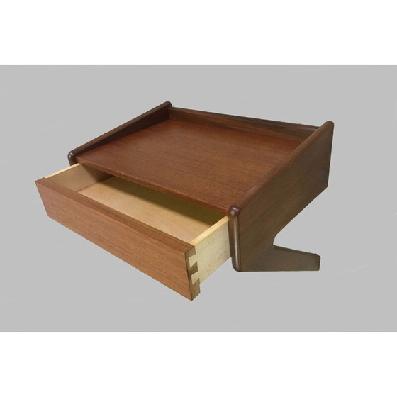 Image 1 of Paire de tables de nuit flottantes danoises en teck par Sigfred Omann pour Oelholm, 1960s