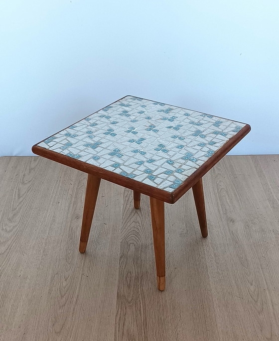 Image 1 of Table d'appoint des années 50 avec plateau en céramique