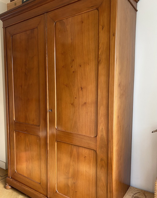 Armoire française classique