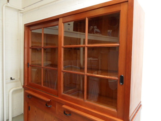 Image 1 of Armoire de cuisine vintage en pin Vitrine