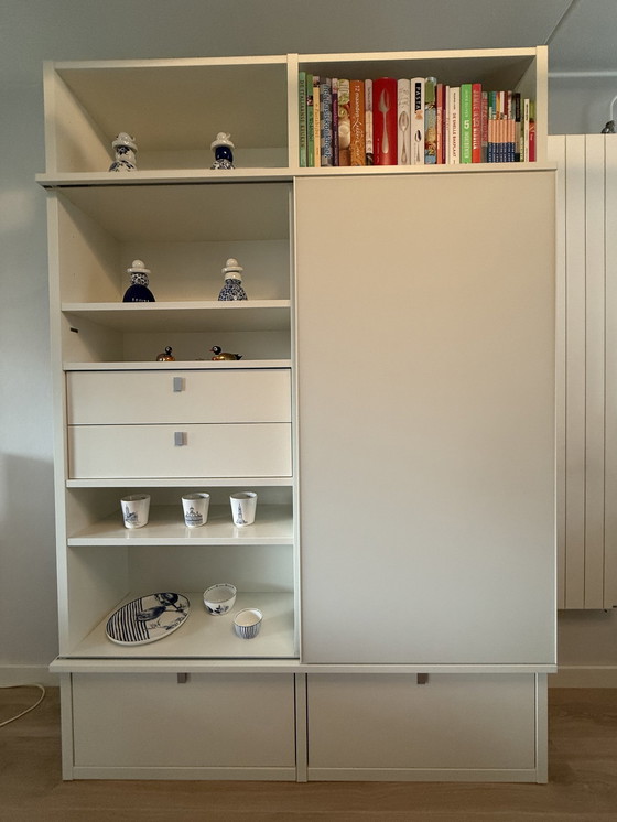 Image 1 of Armoire Studimo d'Interlübke avec porte coulissante en verre