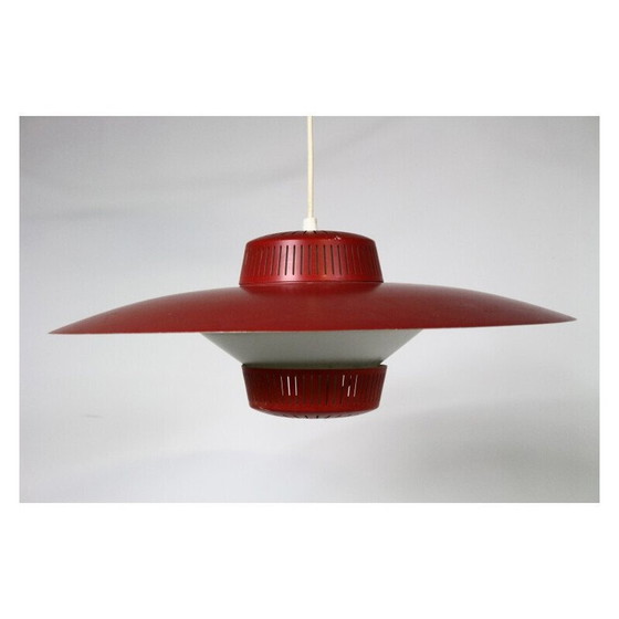 Image 1 of Lampe suspendue vintage en métal rouge par Bent Karlby, Danemark 1970