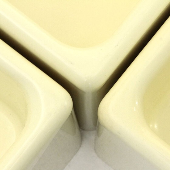 Image 1 of Lot de 3 pots de fleurs en plastique blanc vintage Elco, 1970