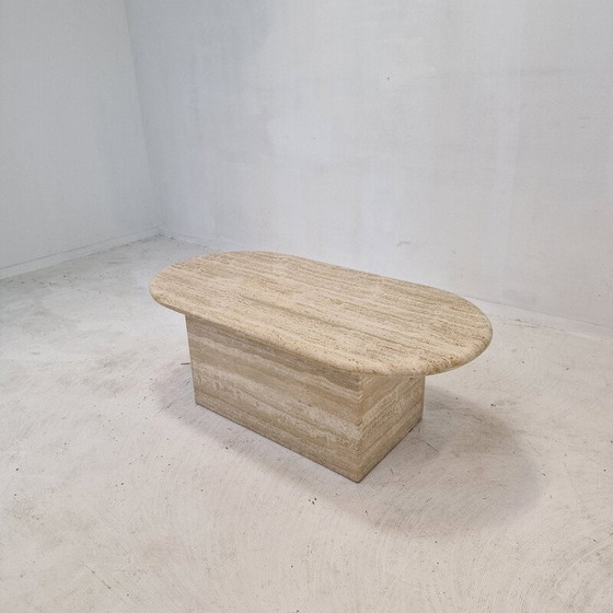 Image 1 of Table basse vintage italienne en travertin, 1980