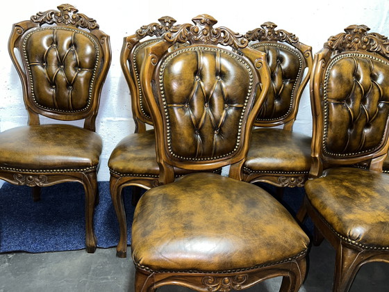 Image 1 of 6 Chaises à manger Chesterfield Baroque en cuir