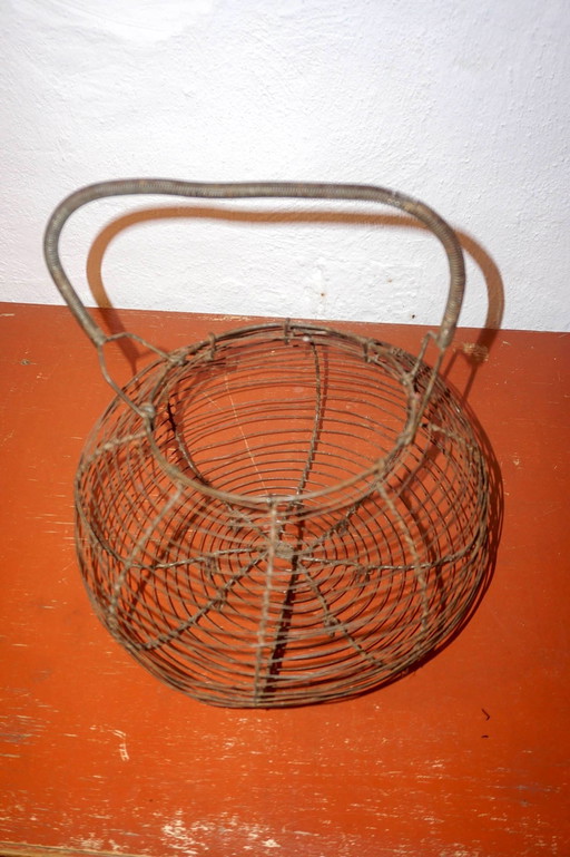 Panier à oeufs en fil de fer vintage * Panier de collecte fermier pliable * Rangement rustique en métal