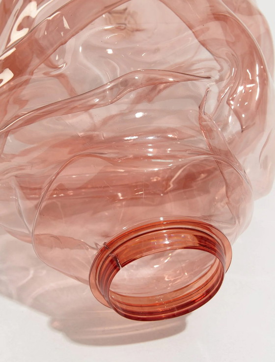 Image 1 of Grand vase Eros Torse Par Niko June