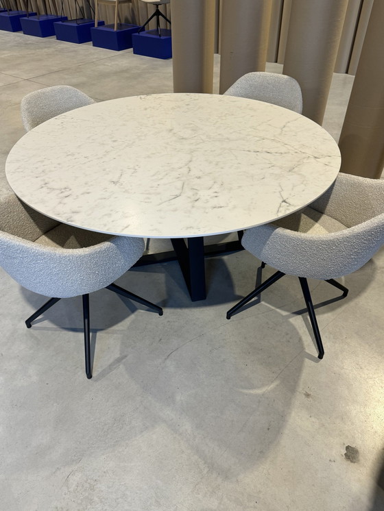 Image 1 of Table de salle à manger ronde - Diamètre 150 cm - Céramique (blanc)