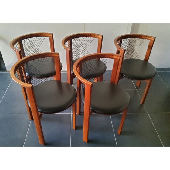 Image 1 of Ensemble de 5 chaises vintage en bois et cuir par Niels Jorgen Haugesen String pour Tranekaer, Danemark 1980