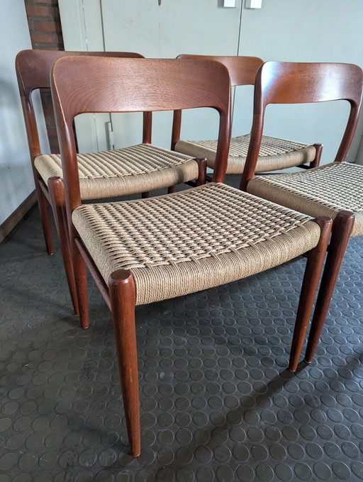 4X Chaise J.L.Moller Modèle 75 Pour Niels Otto Moller