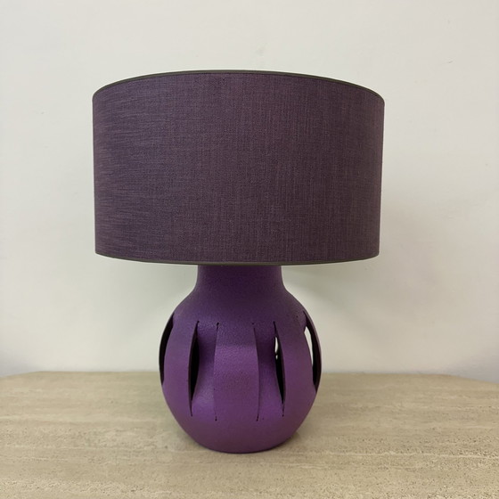 Image 1 of Lampe de table en céramique violette , 1970S