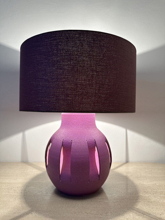 Image 1 of Lampe de table en céramique violette , 1970S