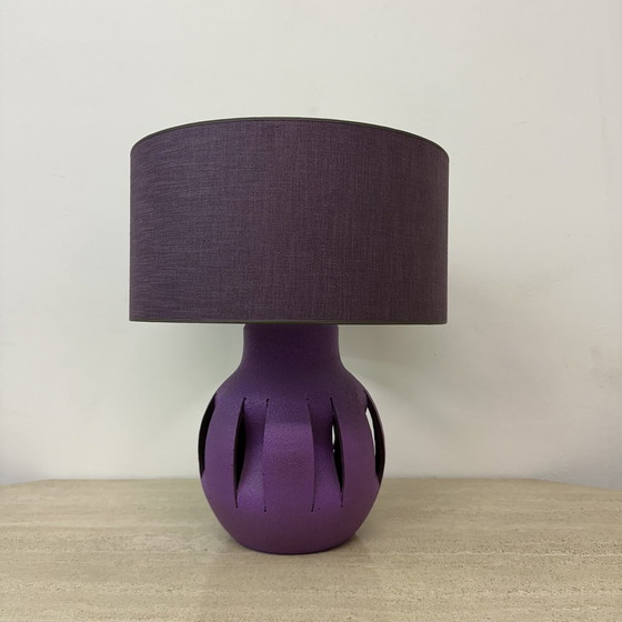 Image 1 of Lampe de table en céramique violette , 1970S