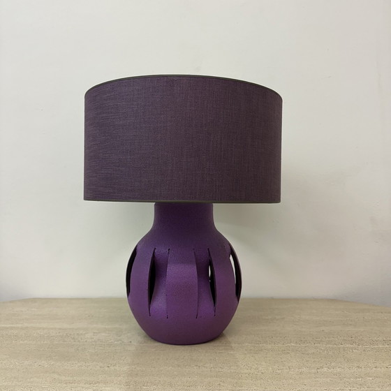 Image 1 of Lampe de table en céramique violette , 1970S