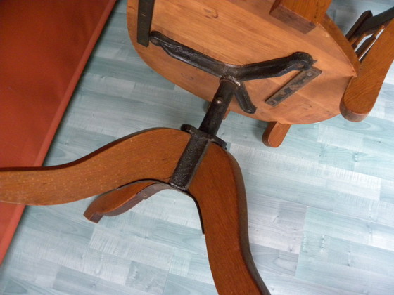 Image 1 of Chaise de bureau en chêne