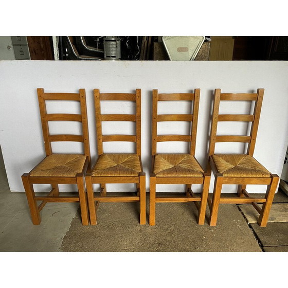 Image 1 of Ensemble de 4 chaises rustiques vintage en chêne massif et sièges en paille, 1950