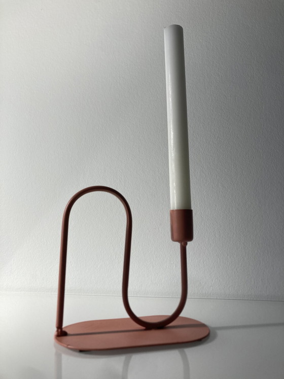 Image 1 of Chandelier moderne et ludique de couleur corail