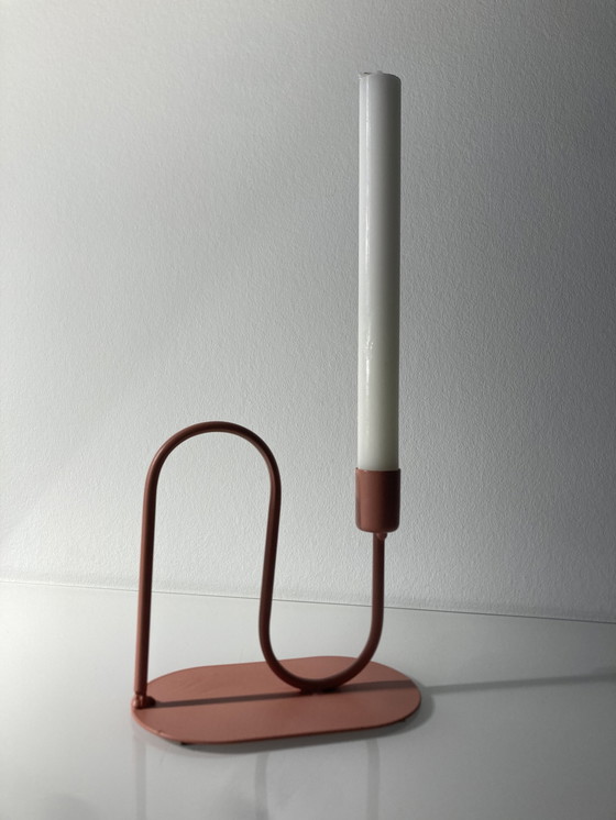 Image 1 of Chandelier moderne et ludique de couleur corail