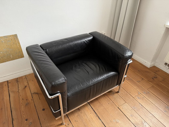 Image 1 of Cassina Lc 3 Fauteuil Par Le Corbusier En Cuir Original Chrome