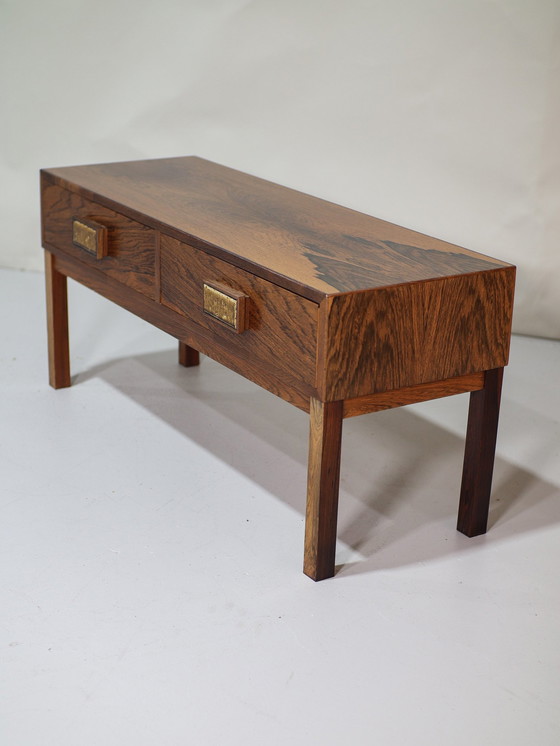 Image 1 of Commode basse en bois de rose d'origine danoise