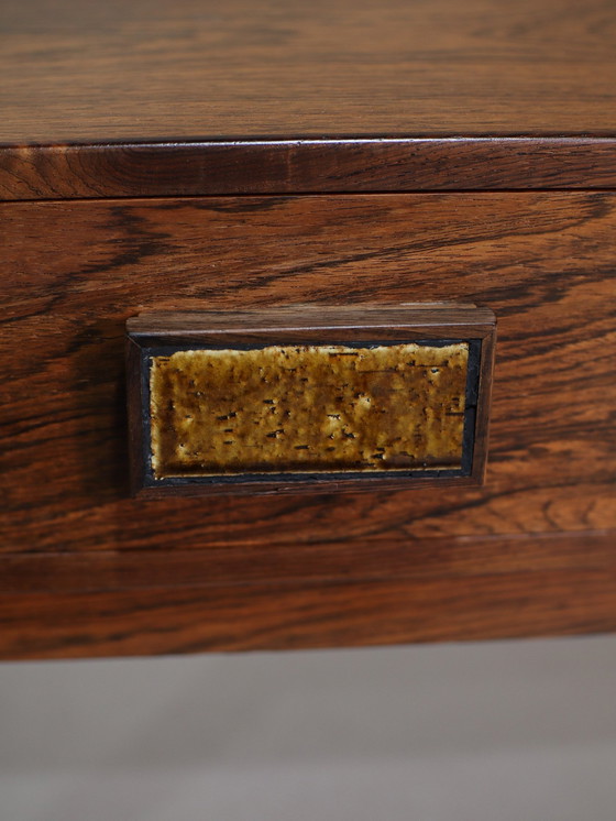 Image 1 of Commode basse en bois de rose d'origine danoise