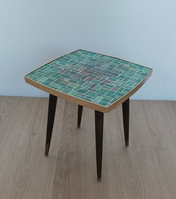 Image 1 of Table d'appoint Opal Fifties