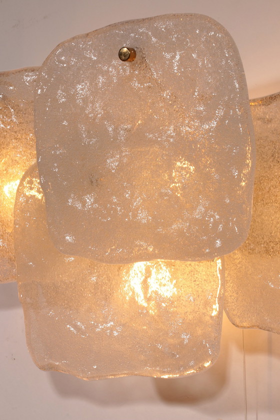 Image 1 of Appliques murales élégantes en verre glacé du milieu du siècle par J.T. Kalmar, Autriche (années 1960)