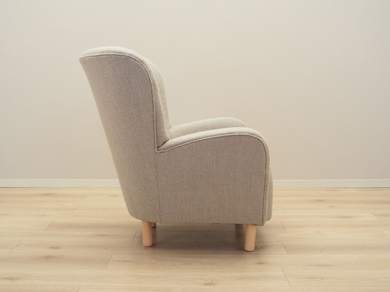 Image 1 of Fauteuil beige, Design scandinave, Production : Danemark