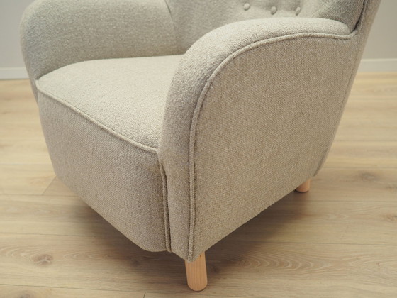 Image 1 of Fauteuil beige, Design scandinave, Production : Danemark