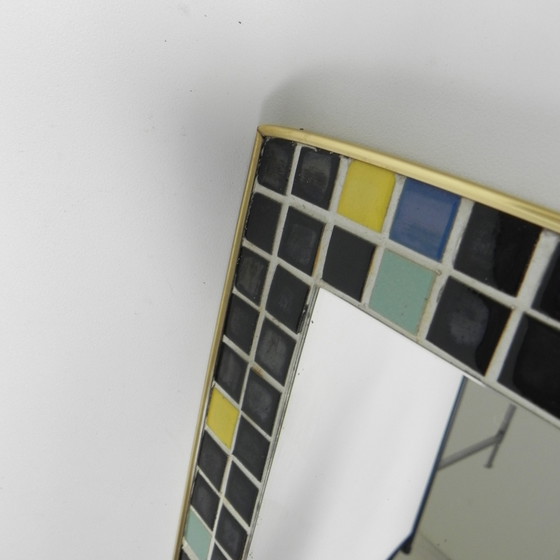 Image 1 of Miroir vintage avec une bordure de carreaux de mosaïque, 1960s