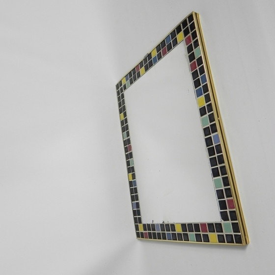 Image 1 of Miroir vintage avec une bordure de carreaux de mosaïque, 1960s