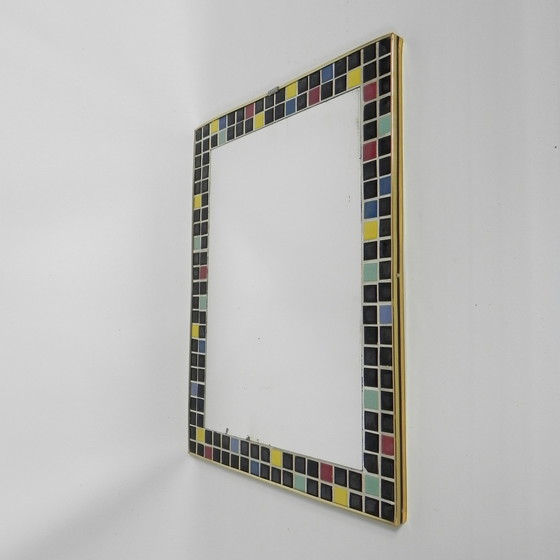 Image 1 of Miroir vintage avec une bordure de carreaux de mosaïque, 1960s