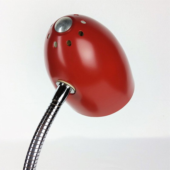 Image 1 of Lampe vintage Bauhaus en métal rouge 1950