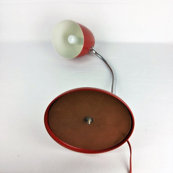 Image 1 of Lampe vintage Bauhaus en métal rouge 1950