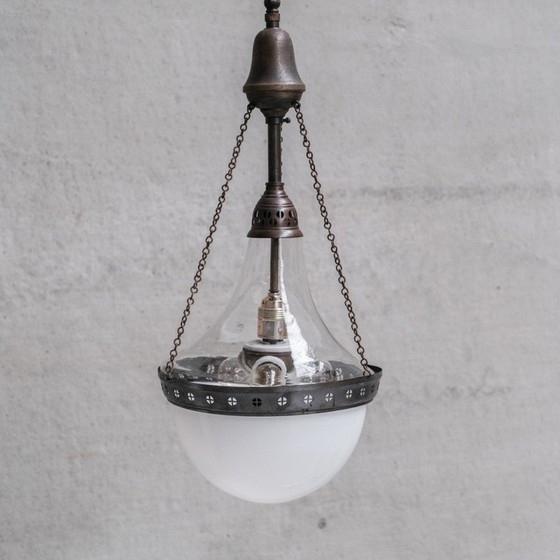Lampe suspendue vintage bicolore, France 1910 – Suspensions, Glass, Metal (photo 10 of 10)