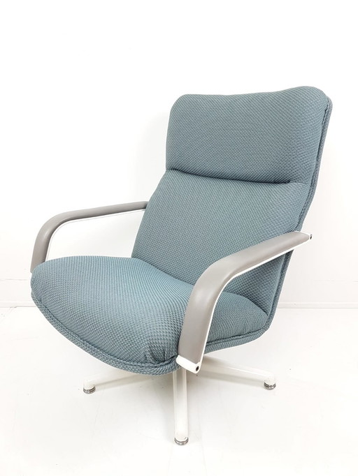 Vintage Artifort Geoffrey Harcourt | Newly upholstered De Ploeg Fabric