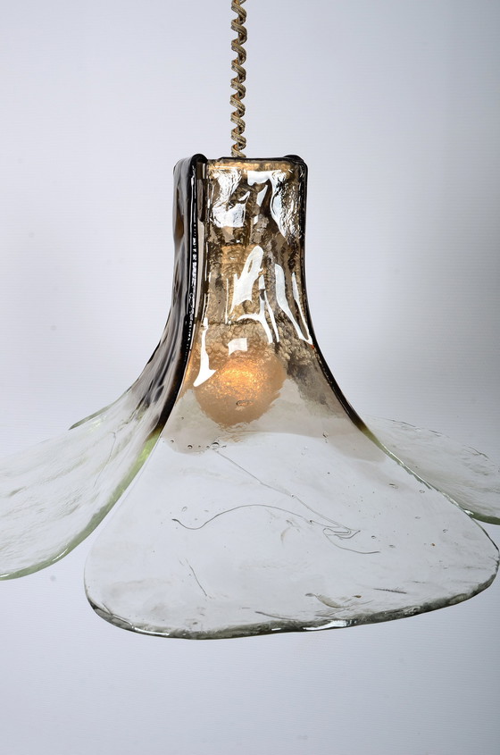Image 1 of Lampe tulipe en verre Kalmar Ice par Carlo Nason
