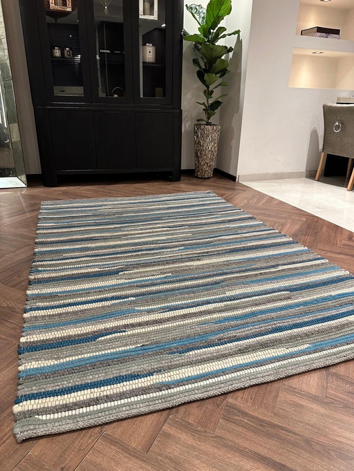 Tapis Veer Carpets tissé à la main 280 bleu