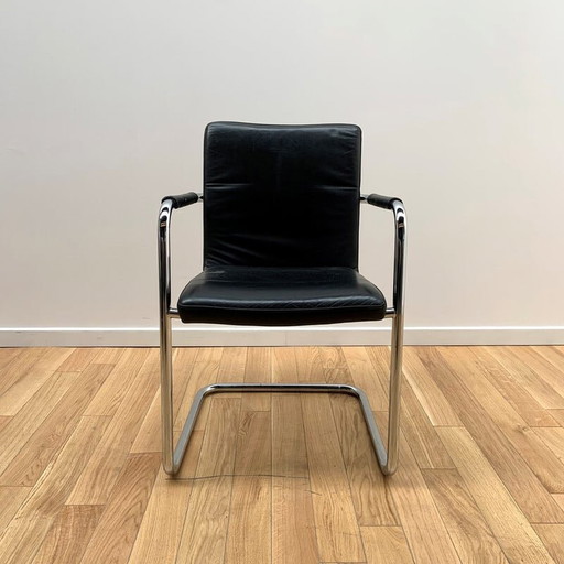 Chaise de bureau vintage en cuir noir et aluminium chromé