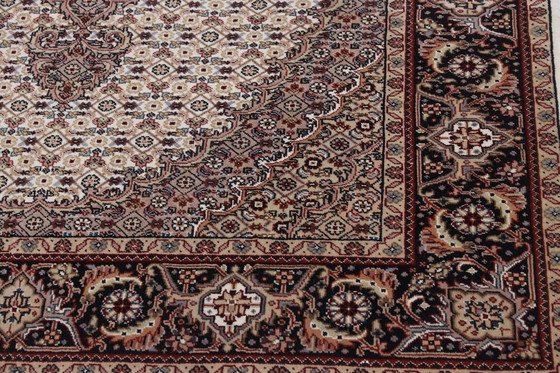 Image 1 of Nouveaux tapis Tabriz laine & soie avec design Mahi - Splendides points forts de la soie