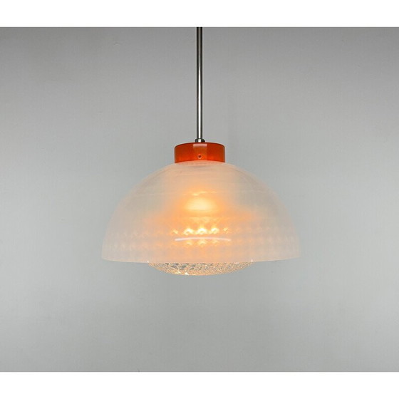 Image 1 of Lampe suspendue en plastique et en verre du milieu du siècle, Tchécoslovaquie
