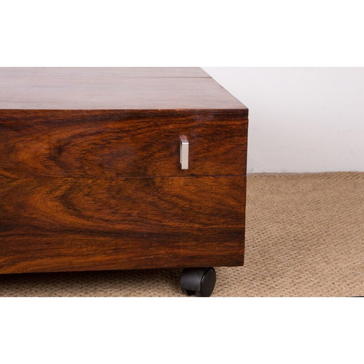 Table basse vintage à roulettes en bois de rose et métal chromé, Danemark 1960