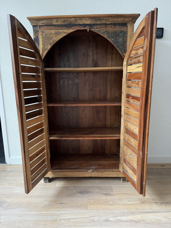 Image 1 of Armoire ancienne